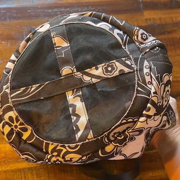 Vera Bradley Black and White Paisley Shower tote - Picture 5 of 7